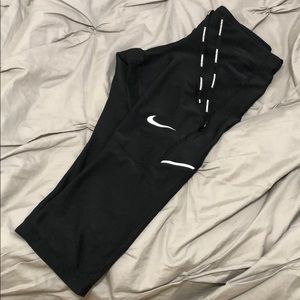 NIKE RUNNING CAPRI size SM